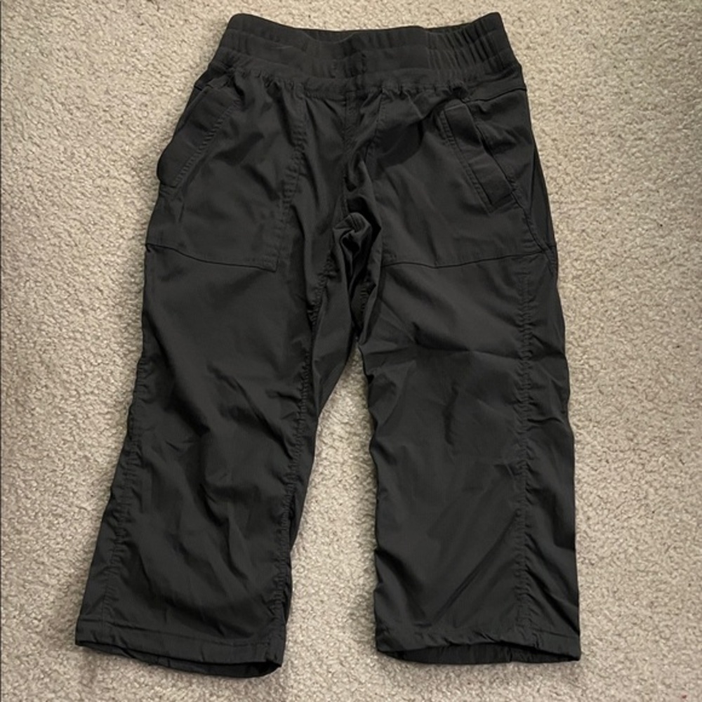 Women’s Black‎ Pants